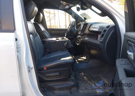 2023 Ram 1500 Tradesman 4X4 6'4 Box из США, поврежденный, VIN 1C6SRFCT6PN547320